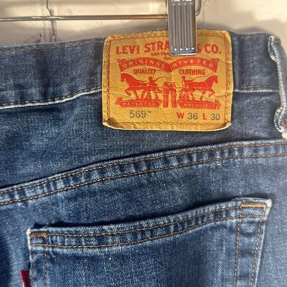 Levi’s 569 Loose Straight Medium Wash Mens Jeans size W36 x L30 - Picture 4 of 9